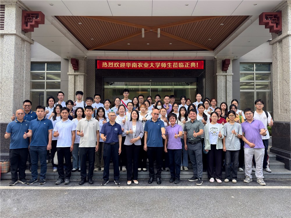 學(xué)子互助，薪火相傳！“正典學(xué)長(zhǎng)助學(xué)金”頒發(fā)儀式在正典舉行